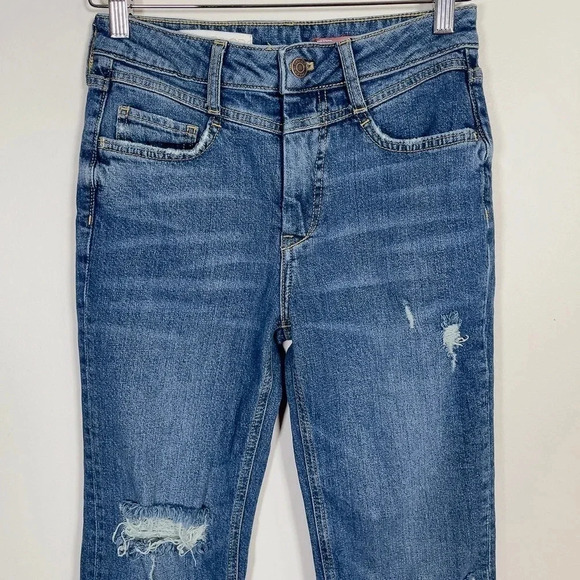 Anthropologie Pilcro Boyfriend Distressed  Jeans Size 25 - Picture 3 of 15